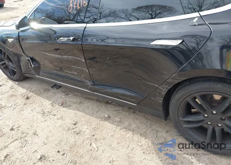 2013 Tesla Model S Performance из США, поврежденный, VIN 5YJSA1DP6DFP26164